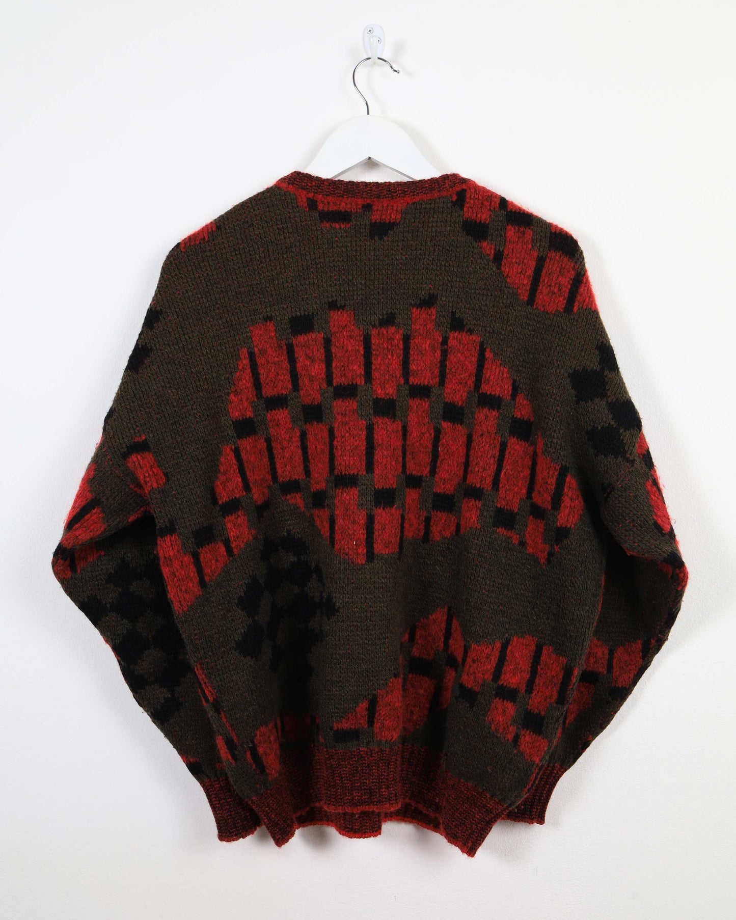 Maglione in lana lavorato a maglia vintage Hugo Boss realizzato nella Germania occidentale